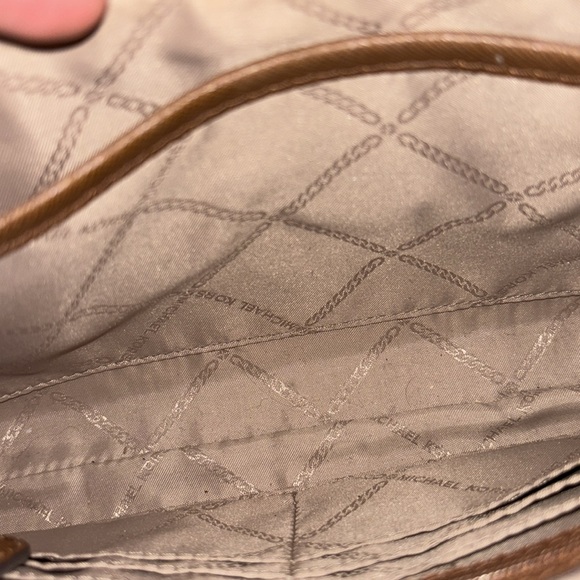 Michael Kors Crossbody/Clutch - Picture 7 of 8